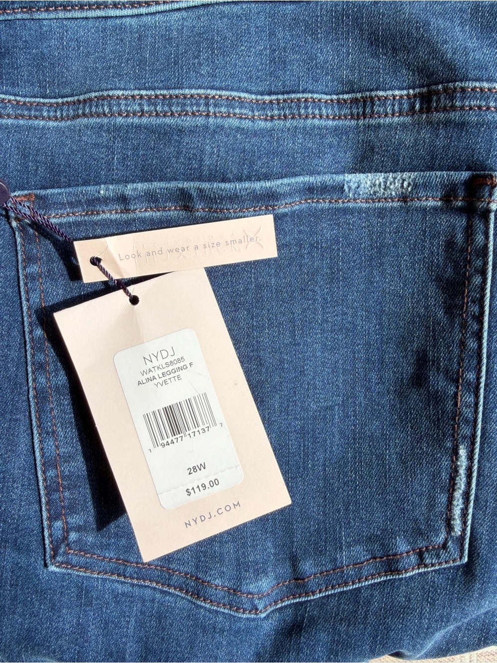 NYDJ Alina Jeans Legging F Yvette NWT 28W Plus Size Blue Lift Tuck Raw Hem
